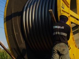 Sambut Hari Listrik Nasional ke 78, PLN UIP JBTB Berhasil Energize-kan SKTT 150 kV Bungah-Manyar