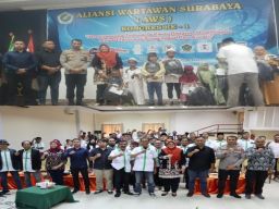 Kongres Aliansi Wartawan Surabaya (AWS), Kadiskominfo Jatim : Pentingnya Kemerdekaan Pers di Jatim