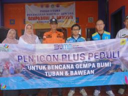 Ringankan Korban Gempa Bawean, PLN Icon Plus Serahkan Bantuan Kepada BPBD dan Diskominfo Gresik