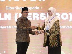 Kontribusi Tingkatkan Perekonomian Masyarakat, PLN Group Borong Penghargaan CSR Awards 2024 Kementerian Desa PDTT