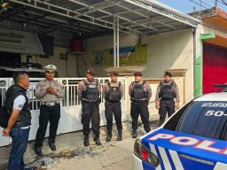 Polres Nganjuk Libatkan 350 Personel Pengamanan Gereja di Ibadah Kenaikan Isa Al Masih