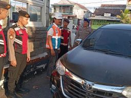 Dukung WWF ke-10 di Bali Polres Probolinggo Tingkatkan Pengamanan di Dermaga Penyebrangan Penumpang  