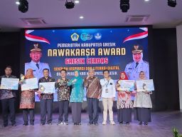 PLN Icon Plus Ikut Sukseskan Acara Nawakarsa Award Gresik Cerdas Bersama Dinas Pendidikan Kab. Gresik