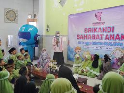 Srikandi PLN Icon Plus Rayakan Hari Anak Nasional di SD AL UMM