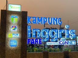 ICONNET Dukung Digitalisasi di Kampung Inggris dengan Promo Spesial