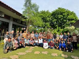 PLN Icon Plus Perkuat Pemasaran ICONNET lewat Sharing Session Mitra Marketer Jatim