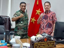 Mayjen TNI Assc., Prof., DR. Budi Pramono, Alumny APCSS, Hawai- Honolulu Raih Rekor MURI