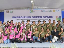 Jelang Nataru, Srikandi PLN UIP JBTB Sukseskan Peringatan Hari Menanam Pohon Indonesia 2024 di Banyuanyar, Boyolali