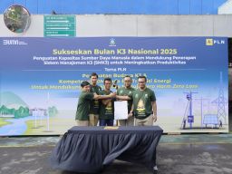 PLN Icon Plus dan PLN UIP JBTB Gelar Apel Dan Donor Darah Dalam Rangka Peringatan Bulan K3 Nasional 2025