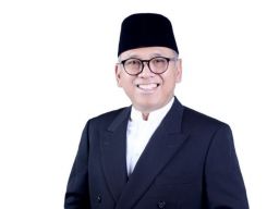 AGAMA DI BIBIR, KORUPSI DI TANGAN: IRONI UMAT ISLAM INDONESIA DI TENGAH KRISIS INTEGRITAS DAN KETIDAKMAMPUAN