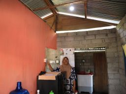 Memperingati Hari Kartini, "Dulu Terbatas, Kini Terang Sepanjang Hari", Warga Pulau Parit Nikmati Listrik PLN 24 Jam