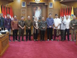 Jelang Peringatan Kemerdekaan Indonesia ke 80 PT PLN (Persero) UIP JBTB Lakukan Audiensi dengan Gubernur Bali