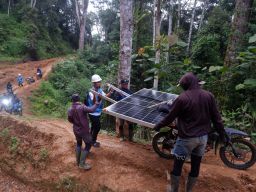 Jelang HPN, SuperSUN PLN menjadi Kado Istimewa HUT RI untuk Kemerdekaan Energi di Kecamatan Seko Sulsel