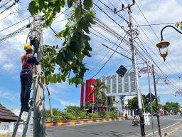 Langkah Proaktif PLN Icon Plus Jatim Jaga Keandalan Infrastruktur dan Estetika Kota Madiun