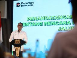 Rayakan Hari Sumpah Pemuda Jadi Kolaborasi PLN dan KAI Wujudkan Elektrifikasi Jalur Kereta Indonesia