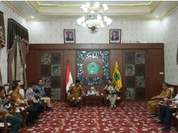 Listrik untuk rakyat, PLN UIP JBTB dan Pemkab Pamekasan Perkuat Sinergi Dukung Transisi Energi dan Penerapan ESG