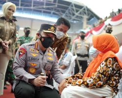 Tinjau Vaksinasi Se-Indonesia, Kapolri Dorong Percepatan Target Dosis Dua dan Booster