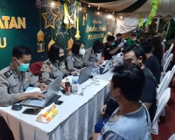 Gebyar Vaksinasi Malam Hari Polres Batu Berhadiah Motor