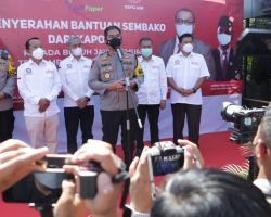Wakapolda Jatim Berikan Bantuan dari Kapolri Untuk Buruh