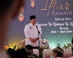 Di Iftar Ramadan Yayasan Ya Rahman Ya Rahim Al Waasi, Ketua DPD RI Ajak Yatim Piatu Teladani Nabi Muhammad