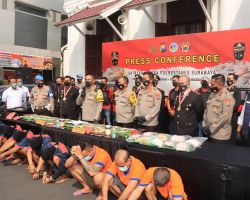Satresnarkoba Polrestabes Surabaya Bekuk 7 Pengedar dan Amankan 42,8 Kg Sabu