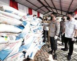 Polda Jatim Bongkar Penyalahgunaan Pupuk Subsidi dan Menyita 279,45 Ton Barang Bukti Pupuk