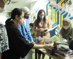 Berdayakan Disabilitas, PLN Berikan Pelatihan Digital Entrepreneur dan Beasiswa Prestasi