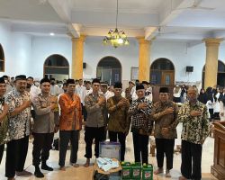 Satbinmas Polresta Banyuwangi Ajak Santri Tangkal Paham Radikalisme dan Terorisme