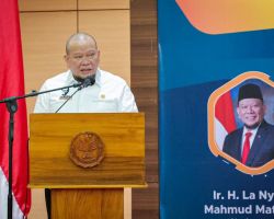 Hadiri Forum Perguruan Tinggi, Ketua DPD RI Jelaskan Kemiskinan Struktural Akibat Ketidakadilan