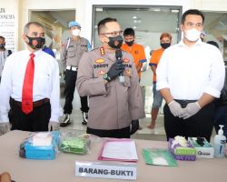 Ungkap Peredaran Narkoba di Banyuwangi, Polisi Berhasil Menyita Sabu 1 Kilogram