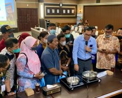 Ubah Konsumsi Energi Impor ke Domestik, Warga Solo Rasakan Langsung Manfaat Kompor Listrik