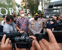 Ditreskrimum Polda Jatim bersama Tim Inafis dan Satreskrim Polres Batu Lakukan Olah TKP Sekolah SPI Kota Batu