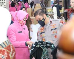 Peringati HKGB ke 70, Bhayangkari Polda Jatim Gelar Bazar dan Fashion Selama Dua Hari