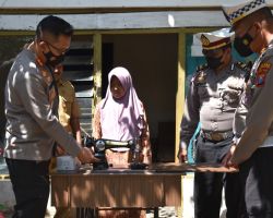 Polisi Peduli, Polres Bondowoso Berikan Santunan untuk Keluarga Korban Laka Lantas