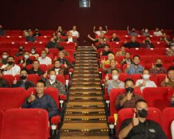 Kapolda Jatim : Film Sayap-sayap Patah Menambah Semangat Untuk Bekerja