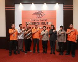 Polda Jatim Tandatangani Perjanjian Kerjasama dengan PT Pos Indonesia