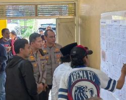 Kapolresta dan Kapolres Malang Kunjungi Tim Aremania Cek Suporter yang Belum Terima Bantuan
