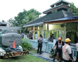 Polresta Malang Kota Distribusikan Bantuan ke Daerah Terdampak Banjir di Malang Selatan