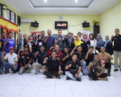 Polres Gresik Ajak Masyarakat Untuk Bijak Bermedsos, Digelar Dalam Duduk Ngopi Bareng