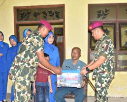 SAMBUT HUT MARINIR KE-77, DANYONARHANUD 2 MARINIR LAKSANAKAN ANJANGSANA KE PRAJURIT YANG SAKIT