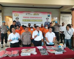 Polresta Banyuwangi Ungkap Kasus Atensi Publik, Empat Tersangka Curanmor Diamankan