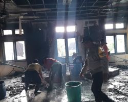 Api Berkobar Dikantor Desa, Warga Bunyikan Kulkul Bulus