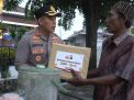 Sapa Warga, Kapolres Gresik Berbagi Paket Sembako di Bulan Ramadhan