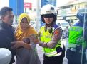 Heroik, Polisi di Malang Bantu Evakuasi Ibu Hendak Melahirkan di Tengah Kepadatan Arus Mudik
