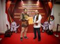 Diawali Sholat Jumat di Kantor MPW PP Jatim, LaNyalla Kembali Daftar Anggota DPD RI Periode 2024-2029