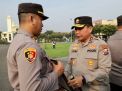 Inovasi Ngaspol, Kapolsek Banyuates Polres Sampang Peroleh Penghargaan dari Kapolda Jawa Timur