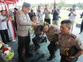 Ratusan Personel dan Ribuan PNS Polda Jatim Naik Pangkat di Hari Bhayangkara ke - 77