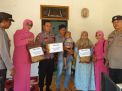 Kepedulian Polisi Beri Bantuan Balita Penderita Kanker di Suboh