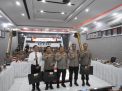 Kunjungi Polres Bojonegoro Kapolda Jatim Beri Penghargaan