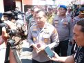 Dari Pintu ke Pintu Kapolda Jatim Kunjungi Warga Melalui Jum'at Curhat dan Jum'at Berkah